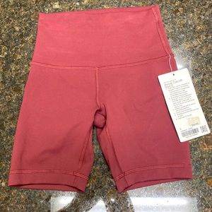 Sz 2 NWT Lululemon Wunder Train HR Short 6” new with tags in burgundy.